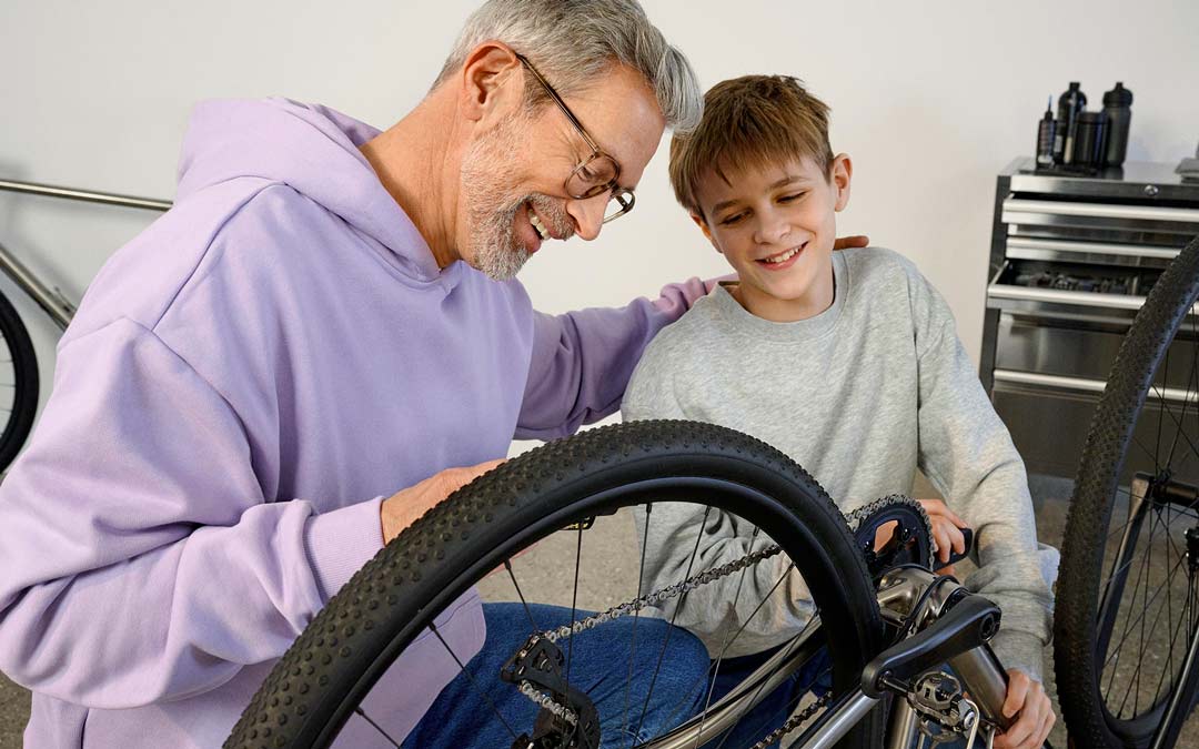 Nos conseils pratiques pour protéger vos aides auditives de la transpiration et de l’humidité.